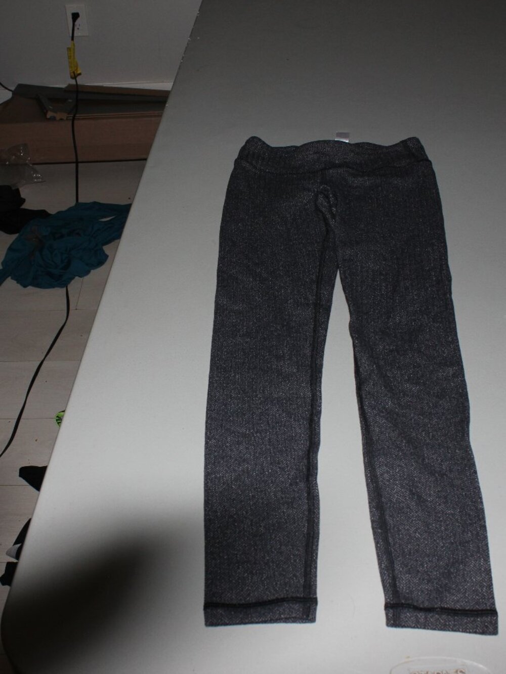 Grey Ivivva Leggings Size 10